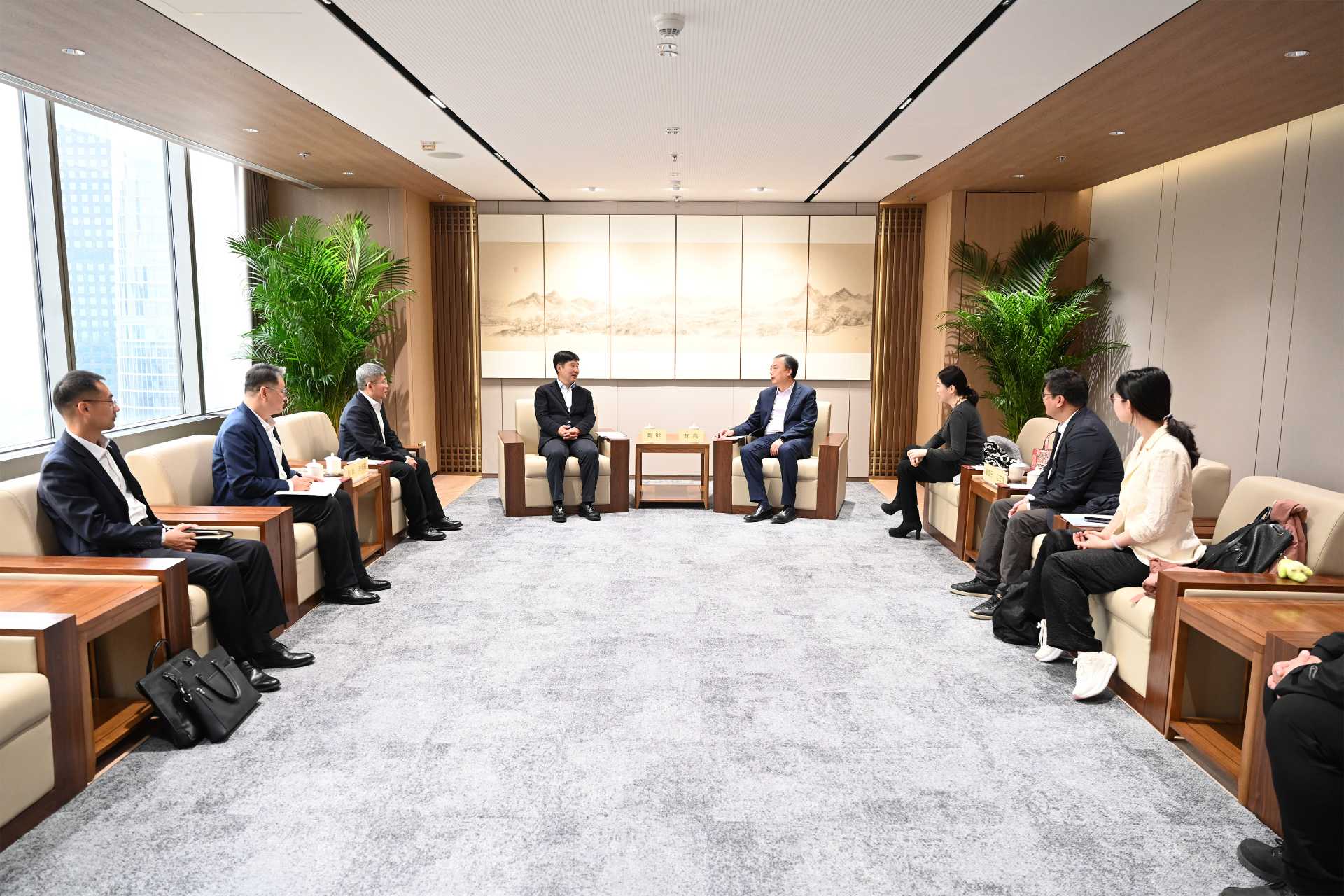 thumbnail.38374ac4-7d03-46d7-81d9-db0dd236fcfa1764319850042